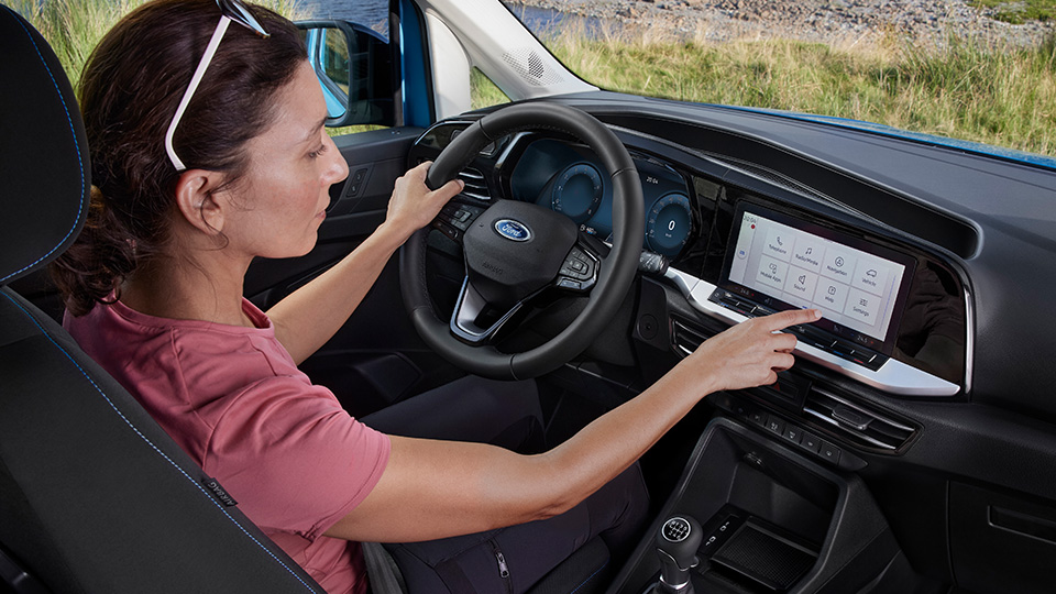 Ford Tourneo Connect PHEV Gallery 5
